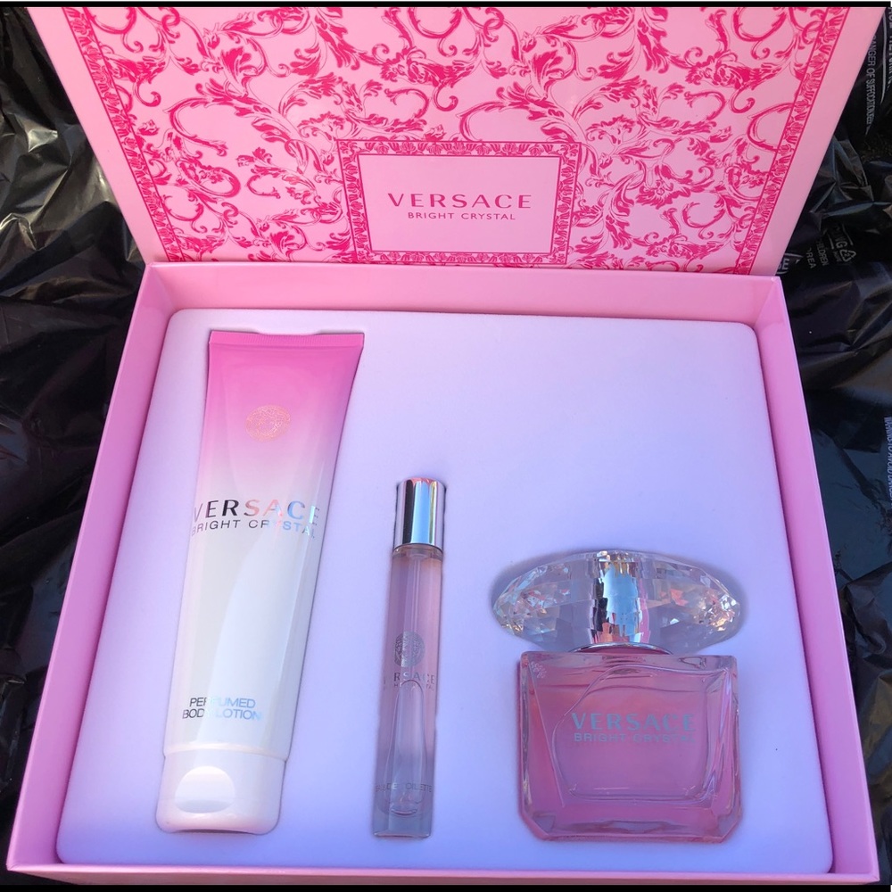 Versace Bright Crystal Gift Set 3.0oz
